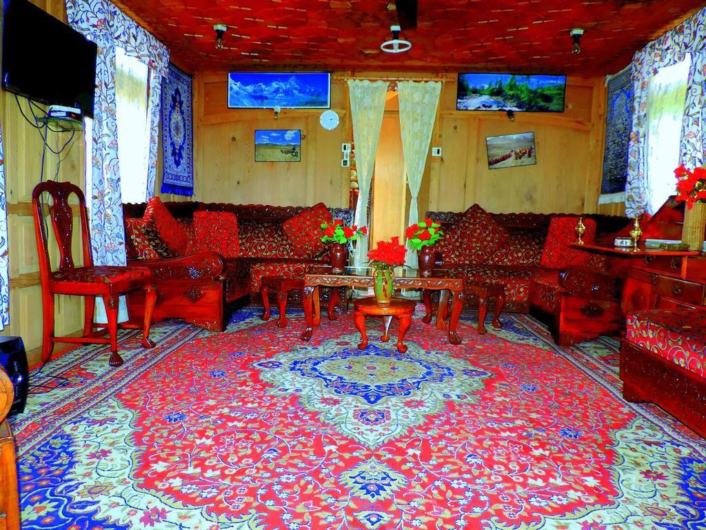 Raja'S Palace Houseboat - Kashmir Srīnagar エクステリア 写真